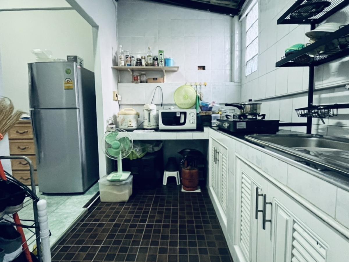 For SaleTownhomeNawamin, Ramindra : Townhouse for sale, Soi Khubon 6, Ram Intra, Manimat, beautiful house for sale, cheap, first come first served.