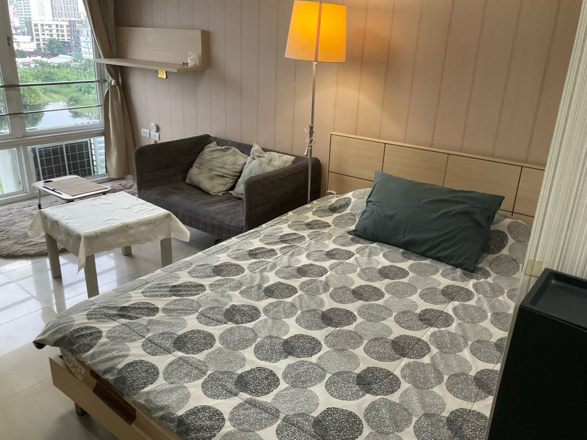 ให้เช่าคอนโดพระราม 9 เพชรบุรีตัดใหม่ RCA : [Owner post] 💞 Studio Room For Rent I-house RCA 💞 (Short term/ 1year contract)