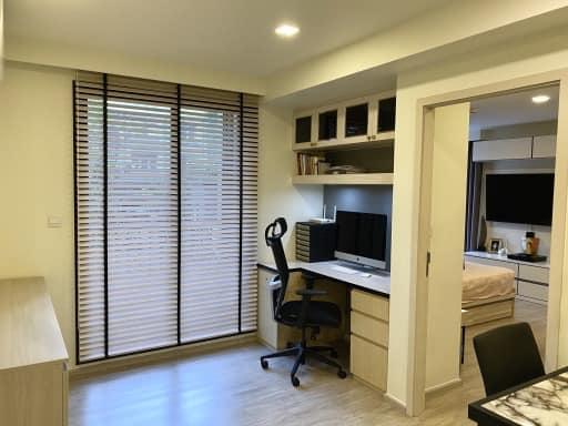 ขายคอนโดพระราม 9 เพชรบุรีตัดใหม่ RCA : รหัสทรัพย์ BP0533 มาเอสโตร์ 03 รัชดา-พระราม 9 ห้องขนาด 57 ตร.ม. แบบ 1 ห้องนอน 2 ห้องน้ำ 1 ชั้น 2