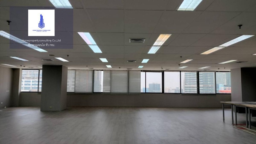 ให้เช่าสำนักงานสาทร นราธิวาส : ว่างให้เช่า สำนักงานที่ตึกลุมพินี พระราม 4 Negotiable Line ID: @Home999 (with @) Tel. 0622519490