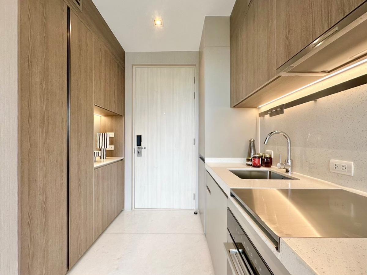 ขายคอนโดสุขุมวิท อโศก ทองหล่อ : 📍𝐒𝐜𝐨𝐩𝐞 𝐏𝐨𝐫𝐦𝐬𝐫𝐢 ขนาด 28 Sq.m 1 bed 1 bath เพียง 6.96MB เท่านั้น นัดชมโครงการ 086-795-9997