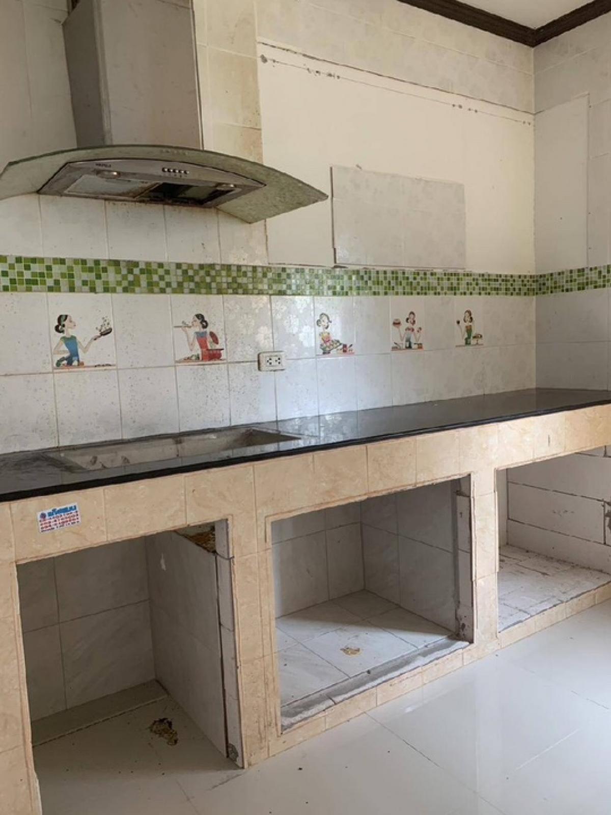 ขายบ้านเอกชัย บางบอน : บ้านเดี่ยว โกลเด้น เพรสทีจ 3นอน 3น้ำ 100.30 ตร.ว. เอกชัย-วงแหวน บางบอน หลังริม