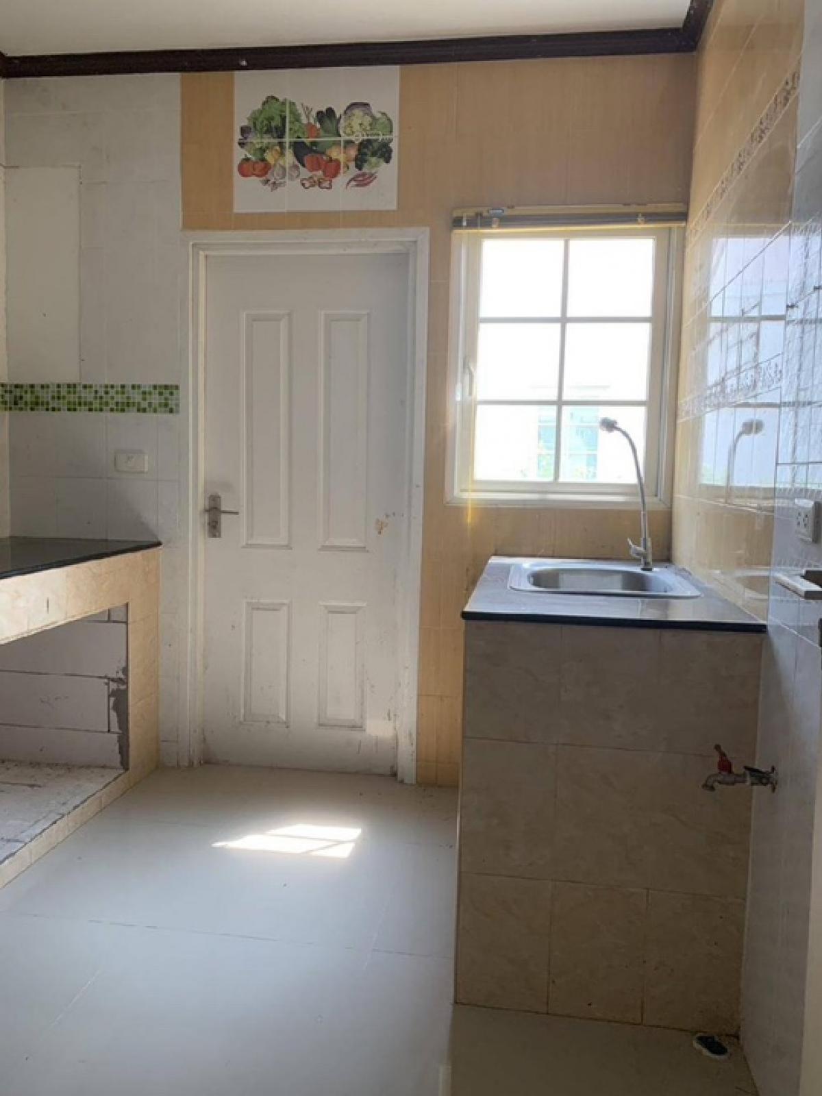 ขายบ้านเอกชัย บางบอน : บ้านเดี่ยว โกลเด้น เพรสทีจ 3นอน 3น้ำ 100.30 ตร.ว. เอกชัย-วงแหวน บางบอน หลังริม