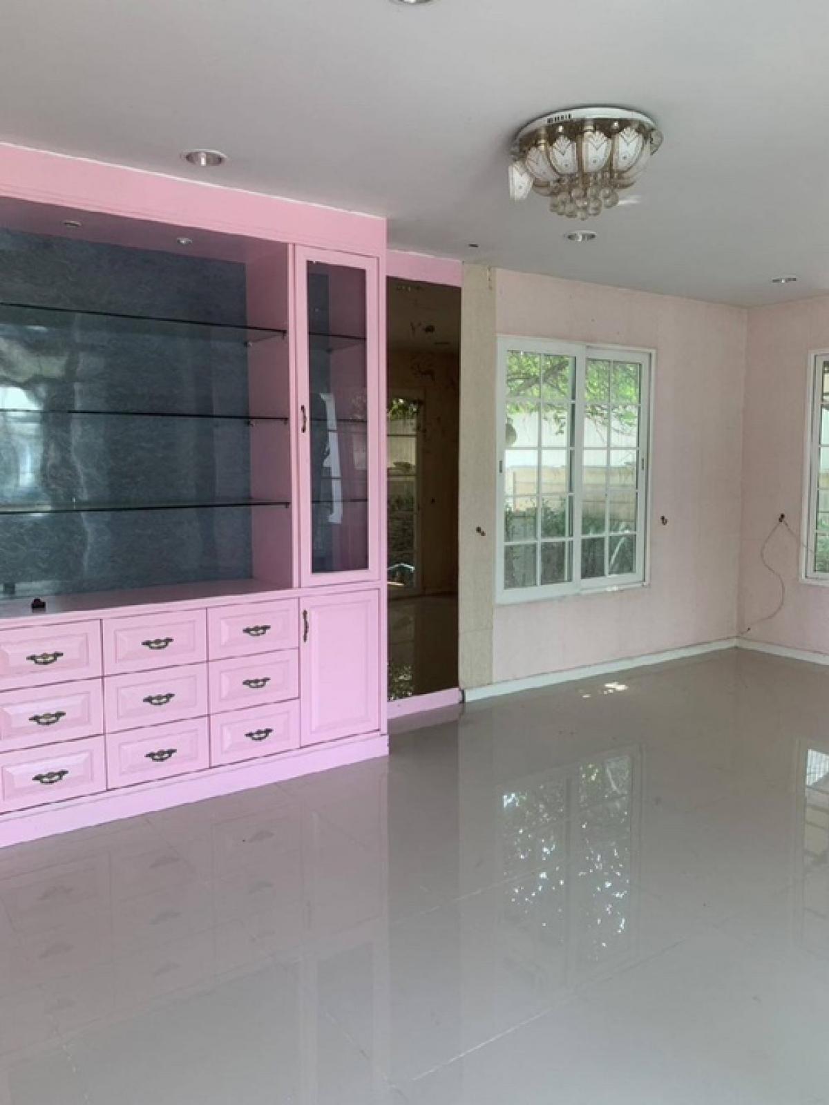 ขายบ้านเอกชัย บางบอน : บ้านเดี่ยว โกลเด้น เพรสทีจ 3นอน 3น้ำ 100.30 ตร.ว. เอกชัย-วงแหวน บางบอน หลังริม