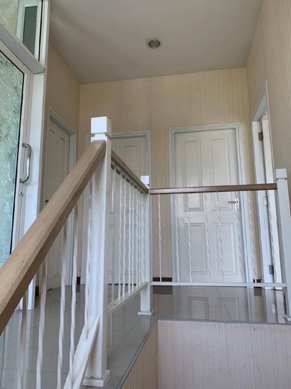 ขายบ้านเอกชัย บางบอน : บ้านเดี่ยว โกลเด้น เพรสทีจ 3นอน 3น้ำ 100.30 ตร.ว. เอกชัย-วงแหวน บางบอน หลังริม