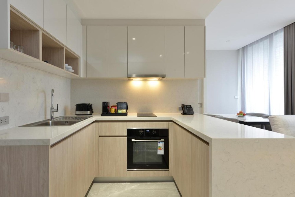 For RentCondoSukhumvit, Asoke, Thonglor : ฺBrand new 3 Bedroom Penthouse at Phrom Phong 蓬鹏3房顶层豪华公寓出租 ** No Co-Broker **