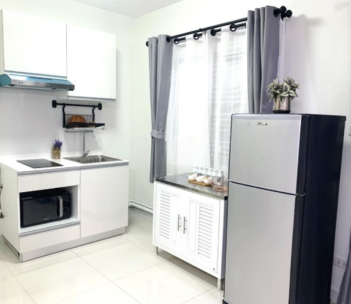 For RentTownhomeNawamin, Ramindra : Townhome for rent, The Connect, Watcharapol Expressway, near Sukhapiban 5, only 5 minutes.