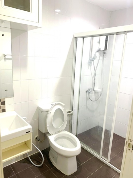 For RentTownhomeNawamin, Ramindra : Townhome for rent, The Connect, Watcharapol Expressway, near Sukhapiban 5, only 5 minutes.