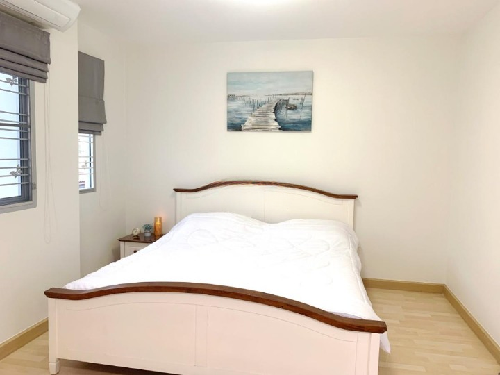 For RentTownhomeNawamin, Ramindra : Townhome for rent, The Connect, Watcharapol Expressway, near Sukhapiban 5, only 5 minutes.