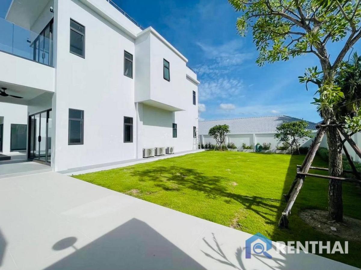 ขายบ้านพัทยา บางแสน ชลบุรี สัตหีบ : บ้านเดี่ยว โมเดิร์น สไตล์ ทำเลขอบอ่างมาบประชัน