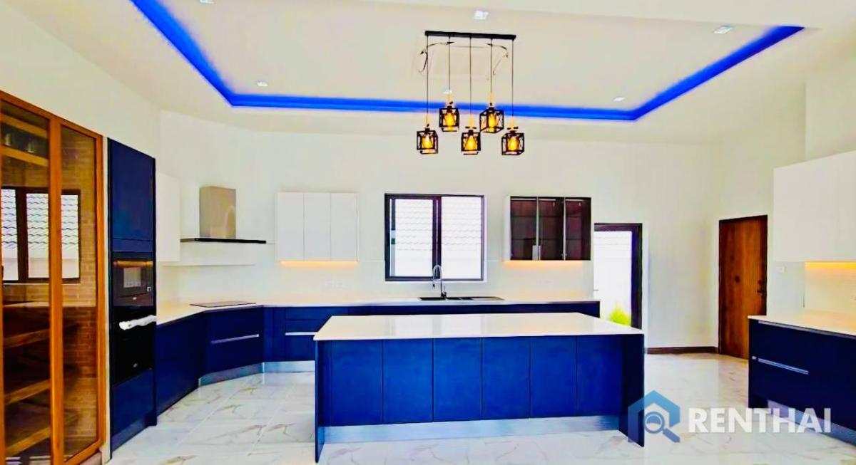 ขายบ้านพัทยา บางแสน ชลบุรี สัตหีบ : บ้านเดี่ยว โมเดิร์น สไตล์ ทำเลขอบอ่างมาบประชัน