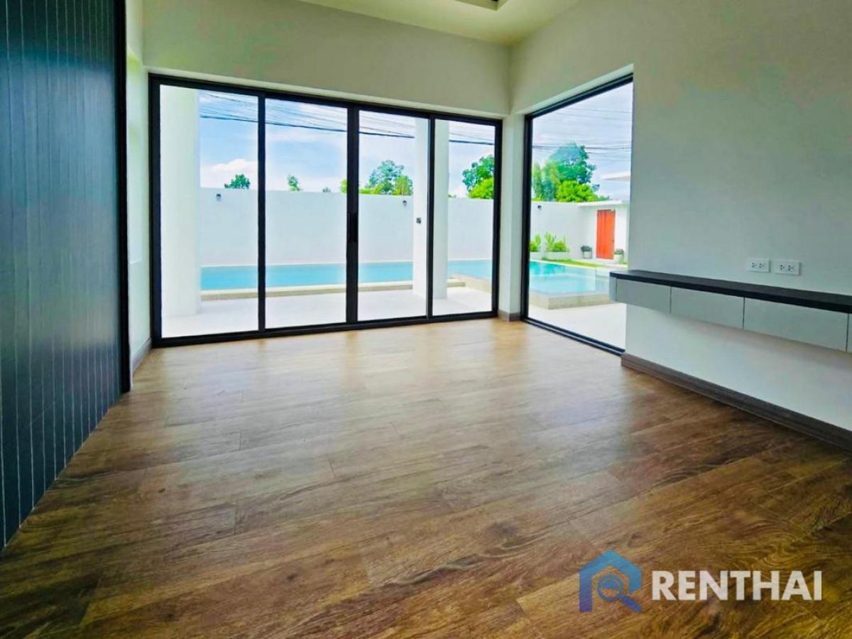 ขายบ้านพัทยา บางแสน ชลบุรี สัตหีบ : บ้านเดี่ยว โมเดิร์น สไตล์ ทำเลขอบอ่างมาบประชัน