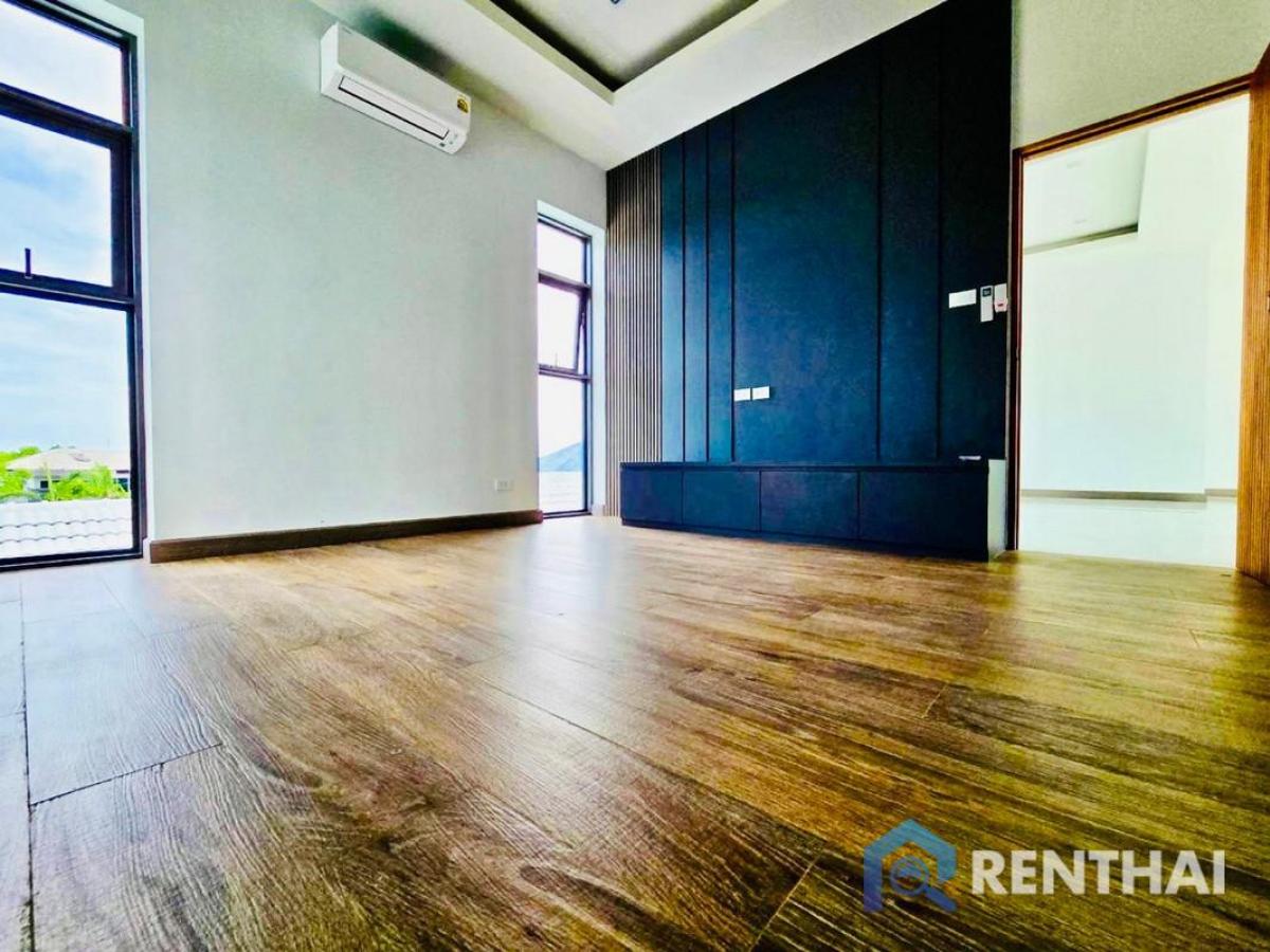 ขายบ้านพัทยา บางแสน ชลบุรี สัตหีบ : บ้านเดี่ยว โมเดิร์น สไตล์ ทำเลขอบอ่างมาบประชัน