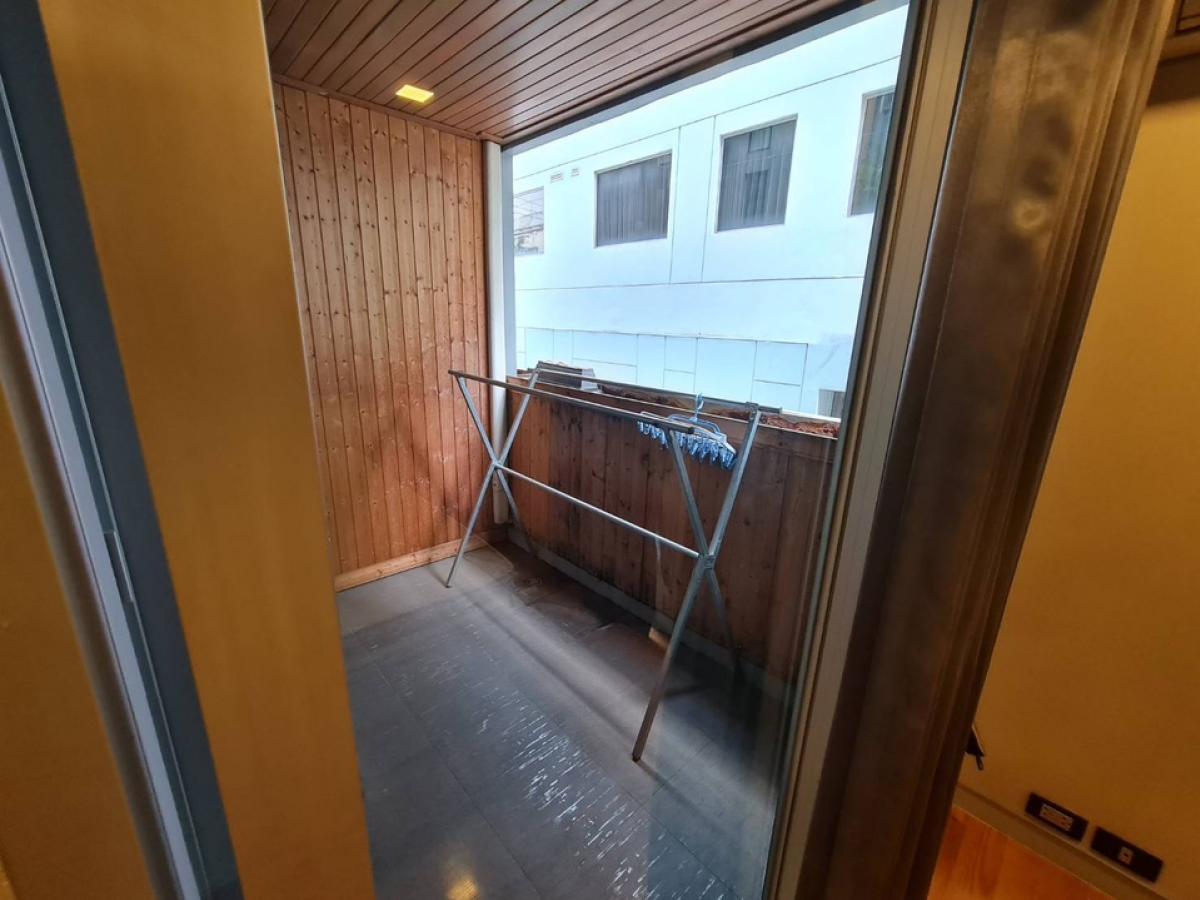 For RentCondoSilom, Saladaeng, Bangrak : Condo for rent, Quad Silom | Quad Silom Usable area: 60.89 sq m.  Bedrooms: 2 rooms  Bathrooms: 2 rooms