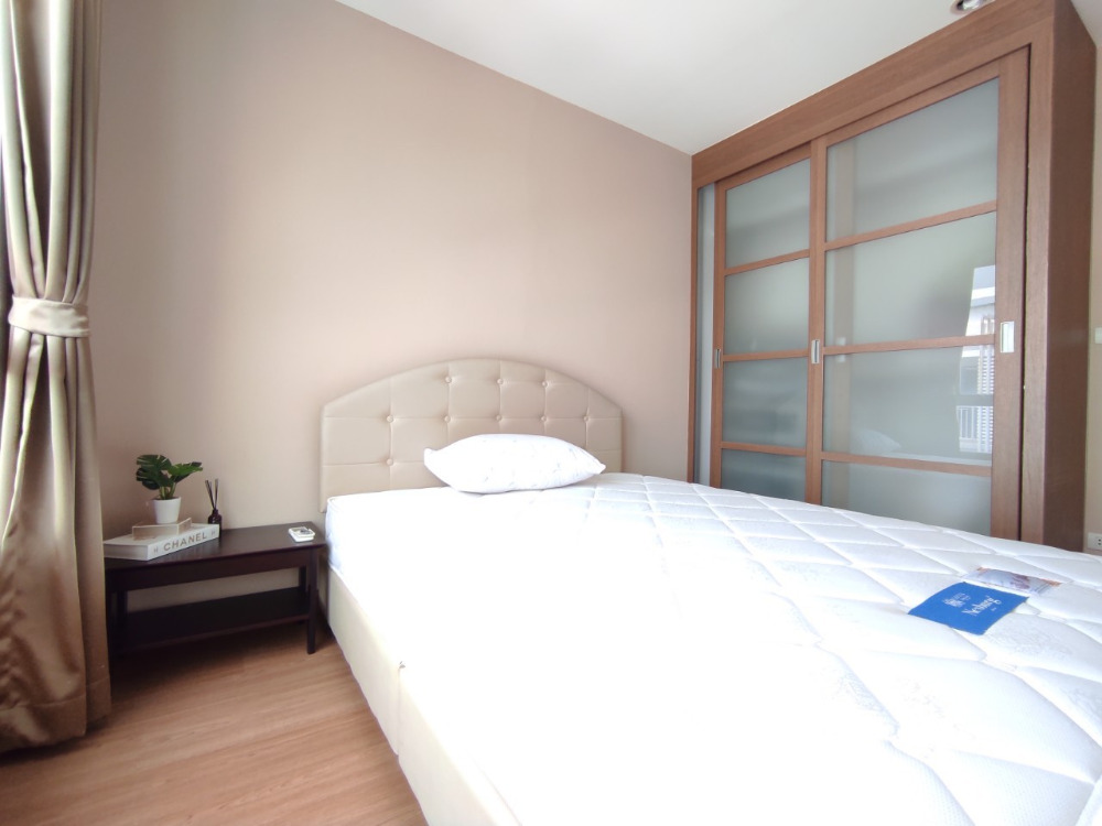 ขายคอนโดสุขุมวิท อโศก ทองหล่อ : ขายพร้อมผู้เช่า ราคาต่ำกว่าตลาด รีบเลย ขายด่วน 2 ห้องนอน ฟลอร์สูง วิวสวนเบญจกิติ