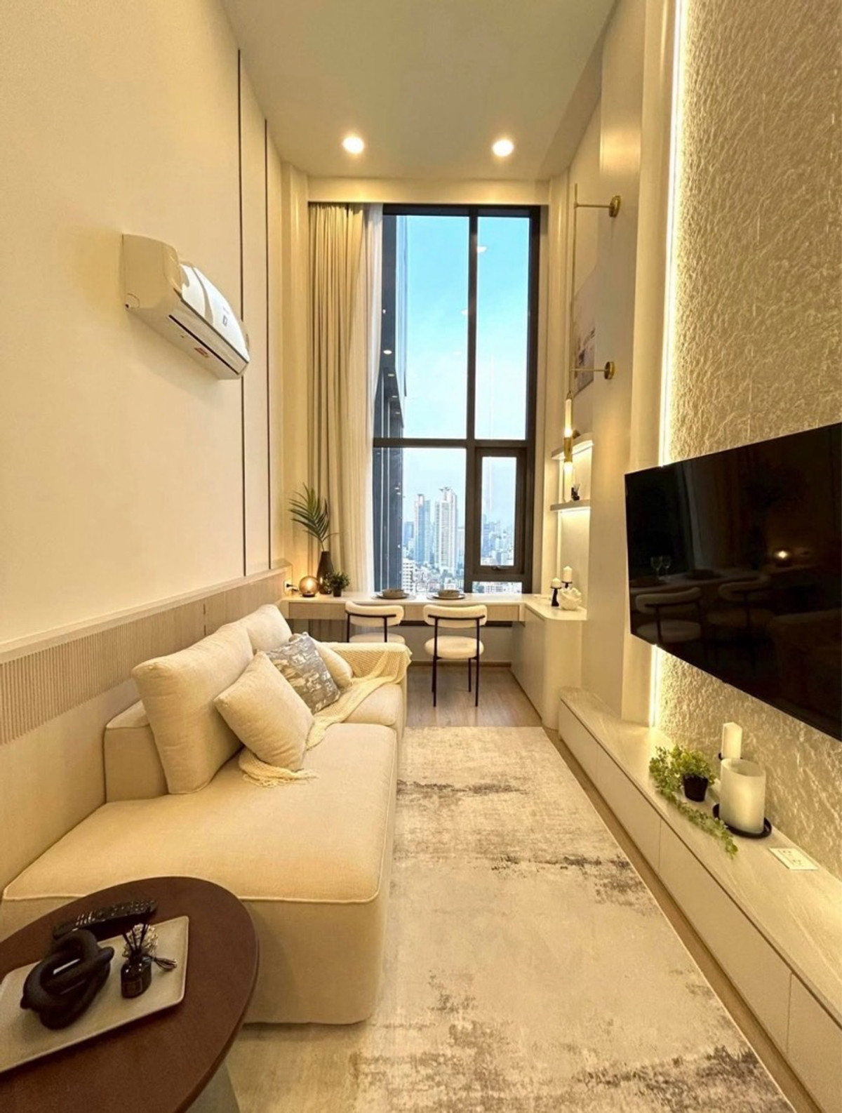 ให้เช่าคอนโดคลองเตย กล้วยน้ำไท : 🏙️ให้เช่า Life rama4-asoke ว่างใหม่ โครงการใหม่ ใกล้MRTศูนย์สิริกิติ์ Line OA: @ladysai