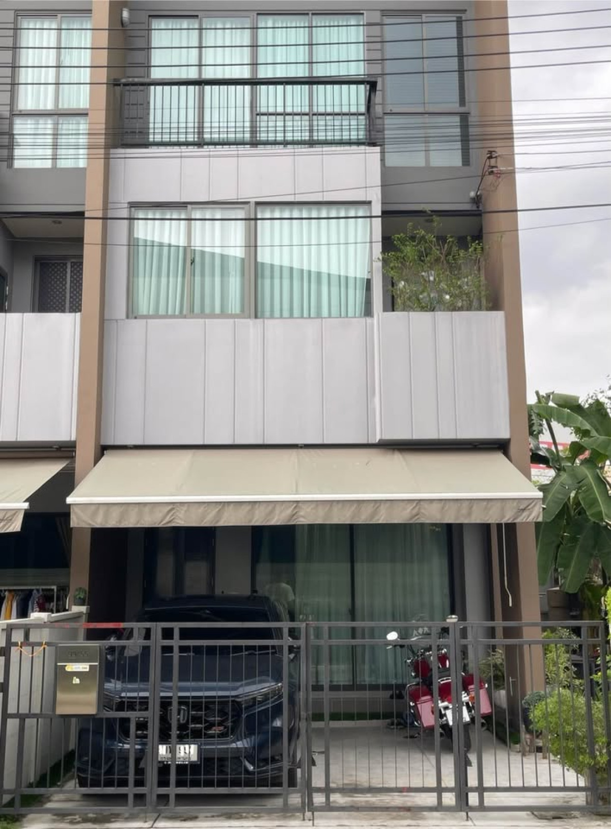 ขายทาวน์โฮมมีนบุรี-ร่มเกล้า : ขายทาวน์เฮ้าส์/ทาวน์โฮม  บ้านกลางเมือง พระราม 9-กรุงเทพกรีฑา ทับช้าง เขต สะพานสูง กรุงเทพ  CX-141255