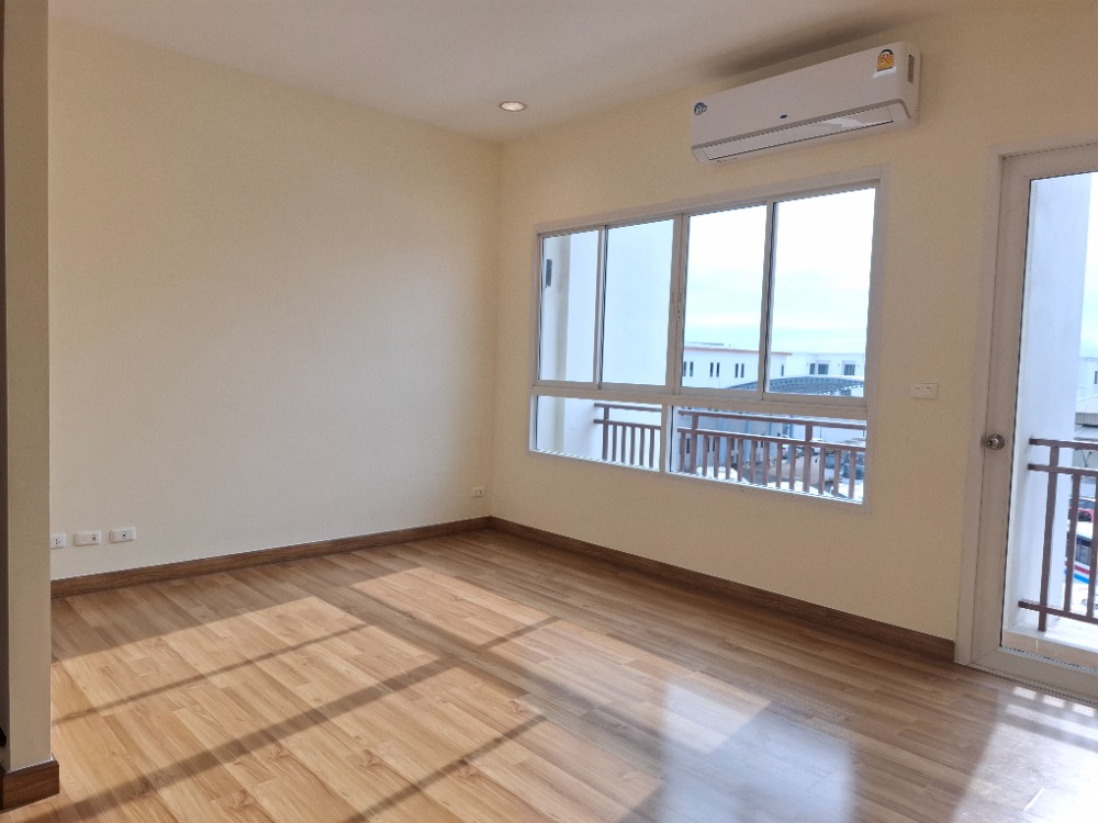 For SaleHome OfficeKaset Nawamin,Ladplakao : Home office for sale, Premium Place Sukonthasawat, best location, Bangkok