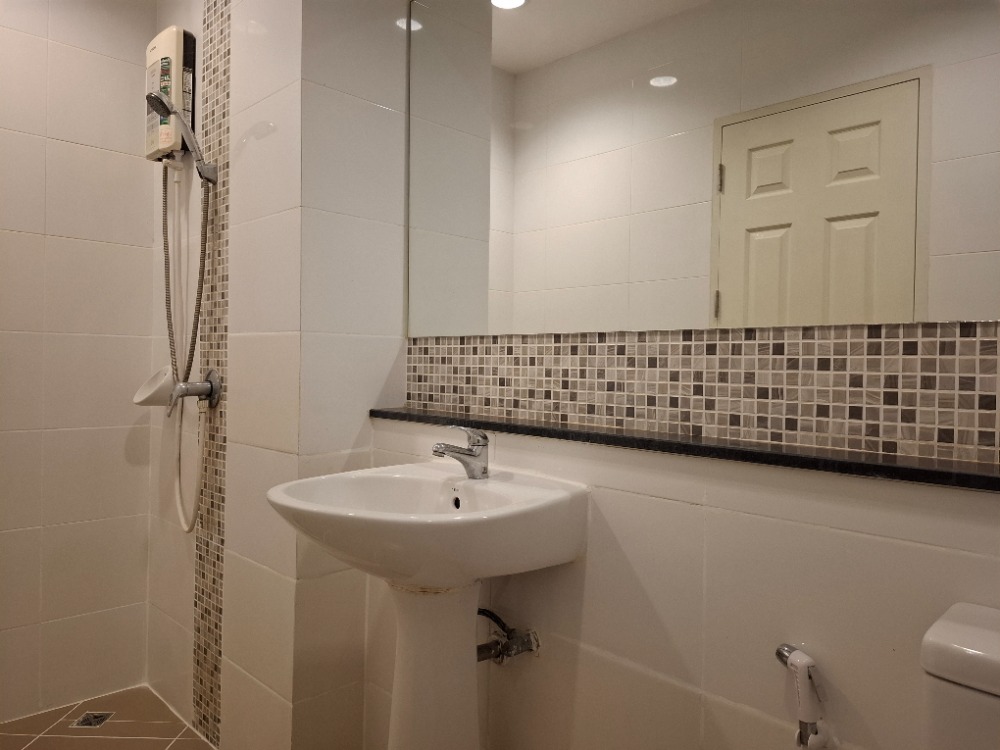 For SaleHome OfficeKaset Nawamin,Ladplakao : Home office for sale, Premium Place Sukonthasawat, best location, Bangkok