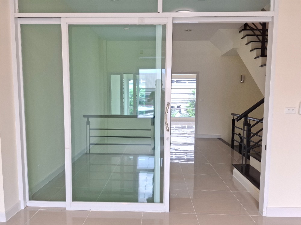 For SaleHome OfficeKaset Nawamin,Ladplakao : Home office for sale, Premium Place Sukonthasawat, best location, Bangkok