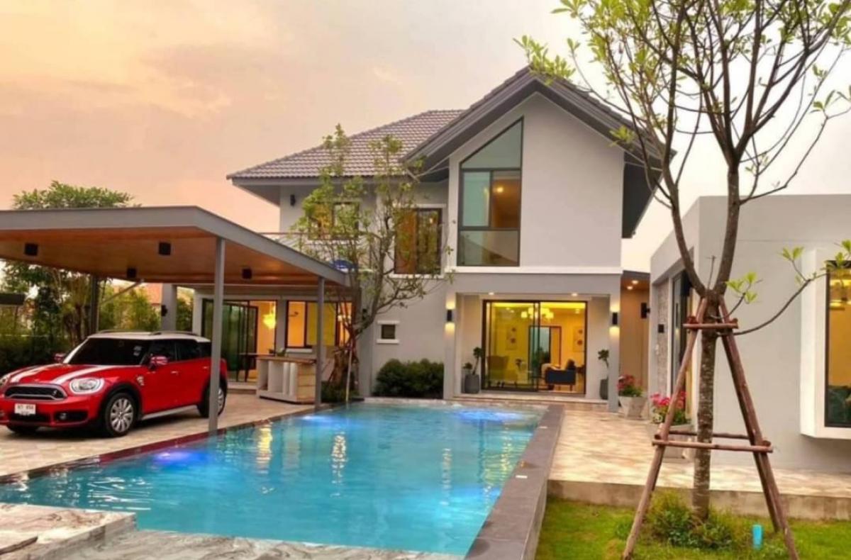 For RentHouseChiang Mai : Pool villa house in a project near Central Festival Chiang Mai, 5 bedrooms