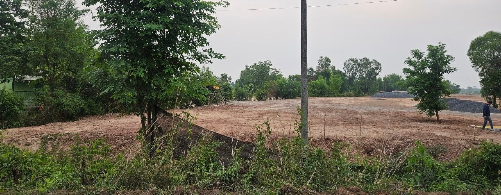 ขายที่ดินอุดรธานี : ที่ดิน8ไร่ ใกล้สนามบินอุดร เพียง2นาที หลังบิ๊กซีนาดี แปลงสวยหน้ากว้าง