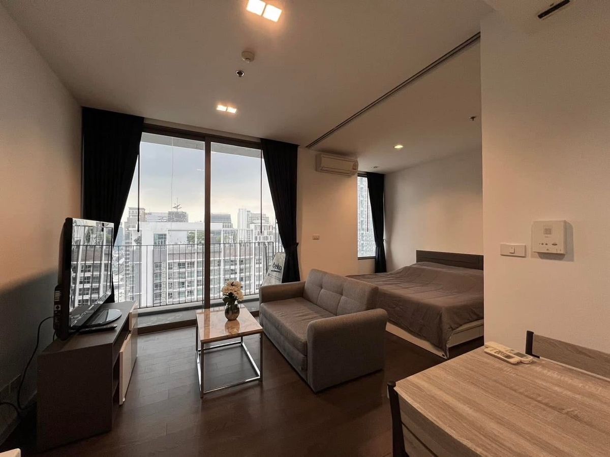 For SaleCondoSathorn, Narathiwat : Nara 9 Eastern Star, selling at a loss, 4,800,000 baht, 38.44 sq m, best price in the building