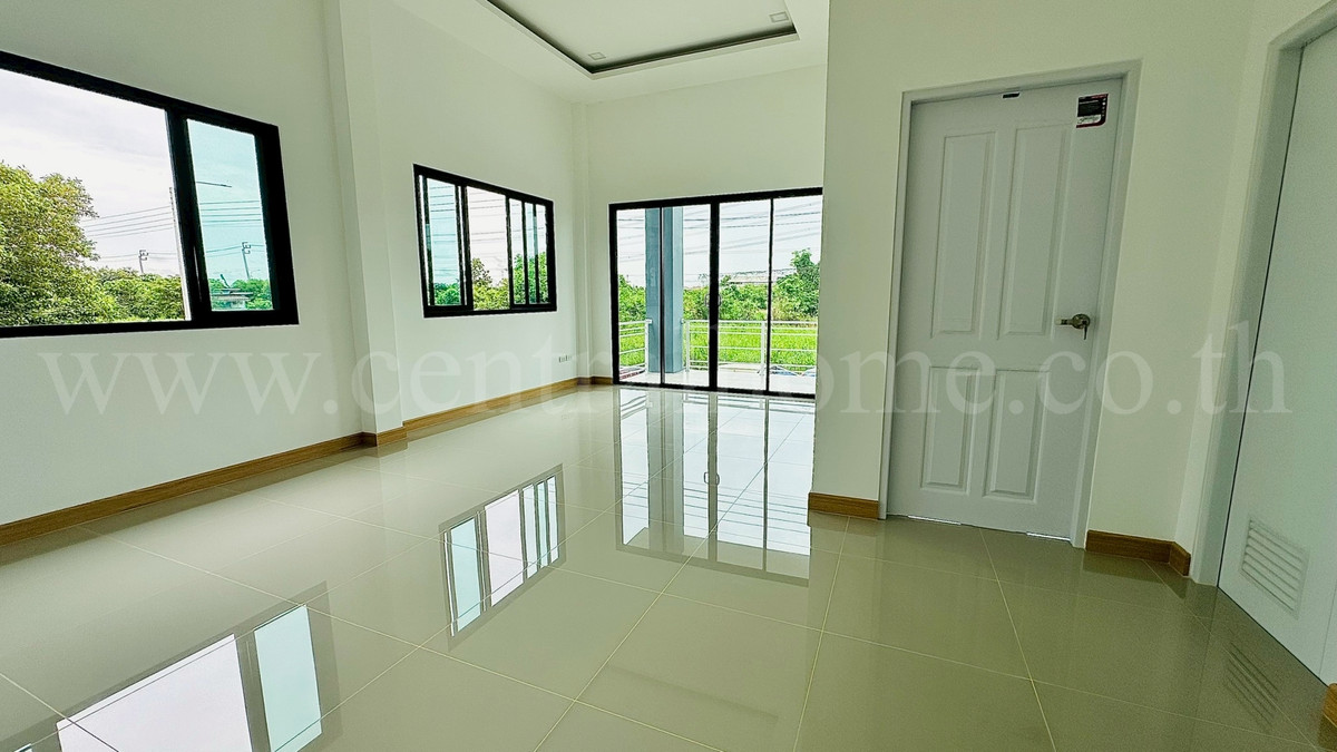 บ้านเดี่ยว ซอยเทพประทาน 1 บางกรวย - ไทรน้อย บ้านใหม่มือหนึ่ง ราคาถูก Loading...