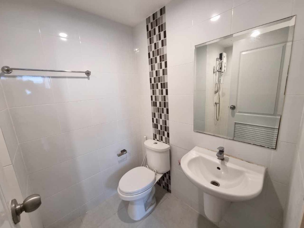 ขายคอนโดเสรีไทย-นิด้า : K-5962 ขายด่วน ! คอนโด The Niche ID เสรีไทย ห้องชั้นสูง วิวโล่ง