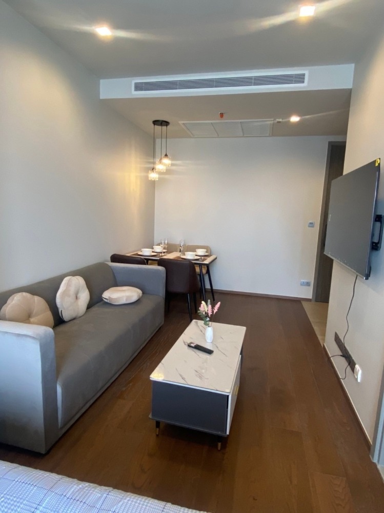 For RentCondoAri,Anusaowaree : IDEO Q Victory , 1 Bed 1 Bath , Rent 25,000 Baht