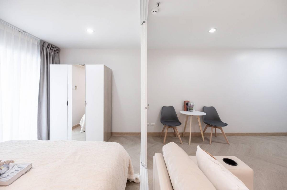 For SaleCondoChokchai 4, Ladprao 71, Ladprao 48, : ✨️✨️Fully furnished condo🎊🎊 Near the BTS, only 600 meters, installment starts at 5,000 baht, must be here 👉𝗥𝗲𝗴𝗲𝗻𝘁 𝗛𝗼𝗺𝗲 𝟭𝟮