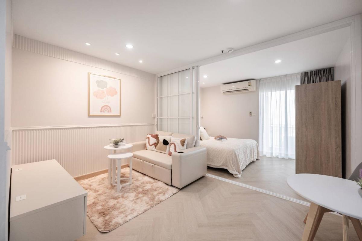 For SaleCondoChokchai 4, Ladprao 71, Ladprao 48, : ✨️✨️Fully furnished condo🎊🎊 Near the BTS, only 600 meters, installment starts at 5,000 baht, must be here 👉𝗥𝗲𝗴𝗲𝗻𝘁 𝗛𝗼𝗺𝗲 𝟭𝟮