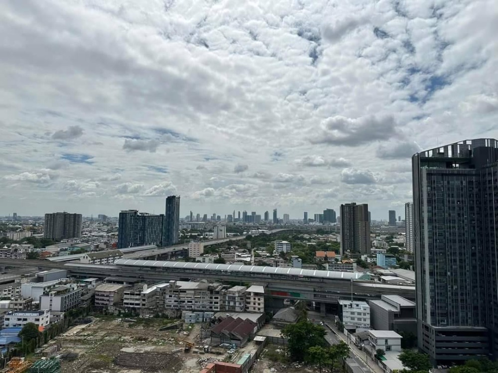 ขายคอนโดบางซื่อ วงศ์สว่าง เตาปูน : ขายคอนโดรีเจ้นท์บางซ่อน เฟส 27 ตึก A ชั้น 22 ห้องสวย วิวสวย วิวโล่ง ห้องขนาด 57.32 ตรม. ราคาขาย 3.20 ล้านบาท