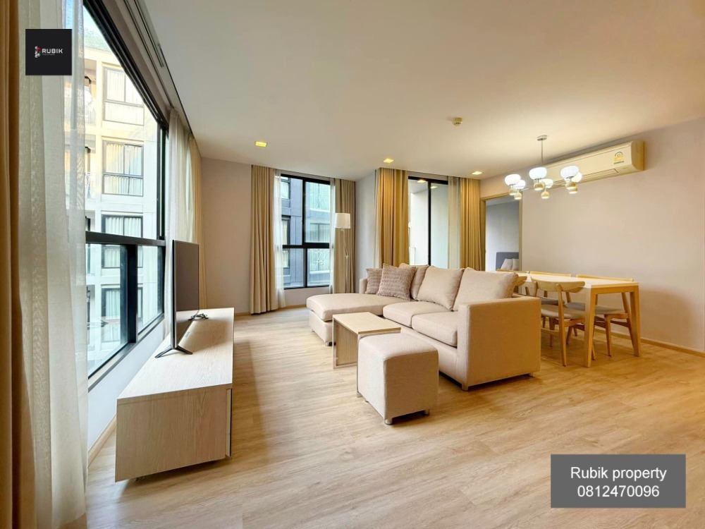 ขายคอนโดสุขุมวิท อโศก ทองหล่อ : ✨ Luxury Living Awaits: Own This Beautiful Condo at Liv@49! (RB189)