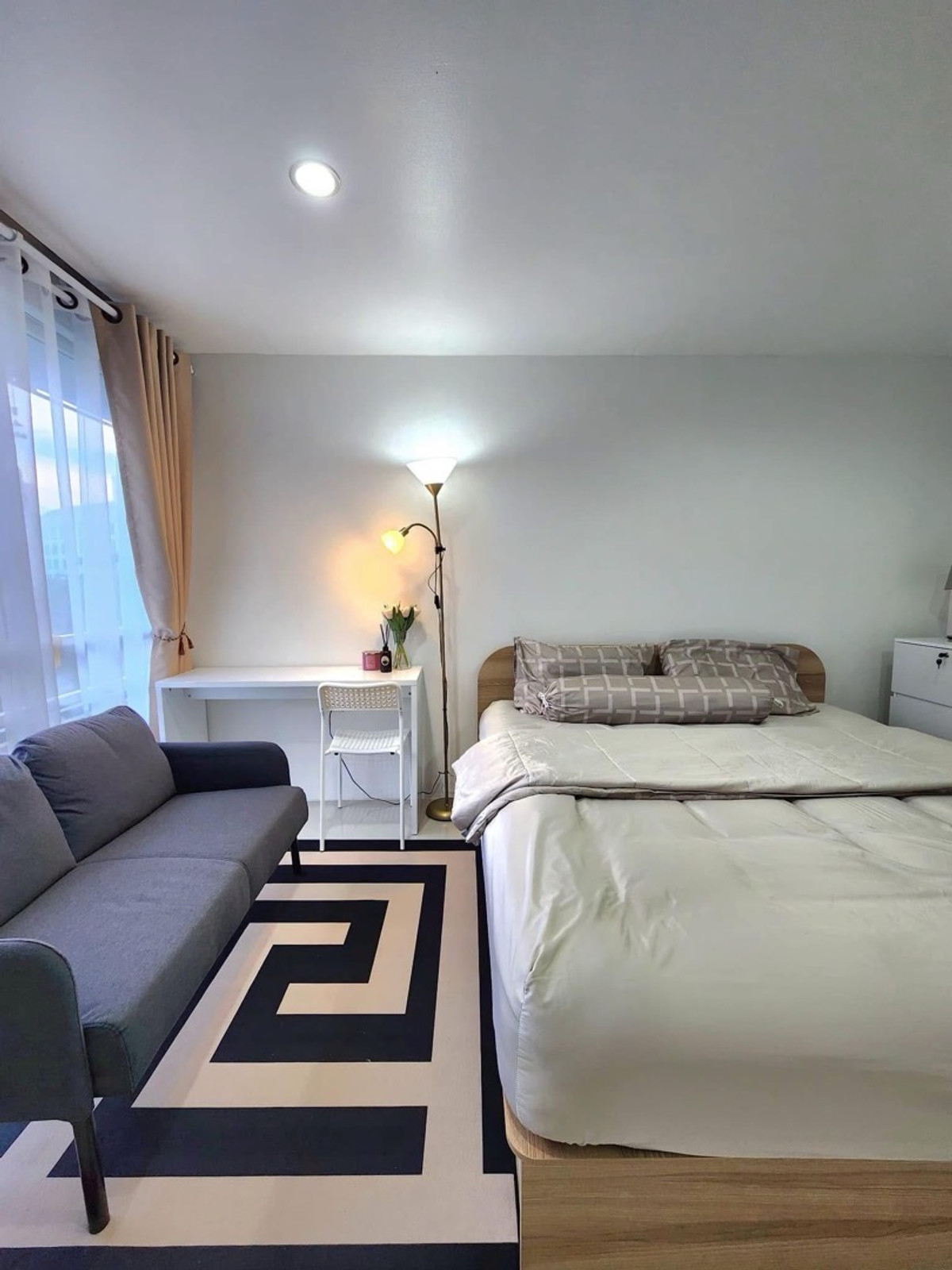 ให้เช่าคอนโดพระราม 9 เพชรบุรีตัดใหม่ RCA : 🔥เช่าห้อง  คอนโด ไอ-เฮาส์ ลากูน่า การ์เด้น