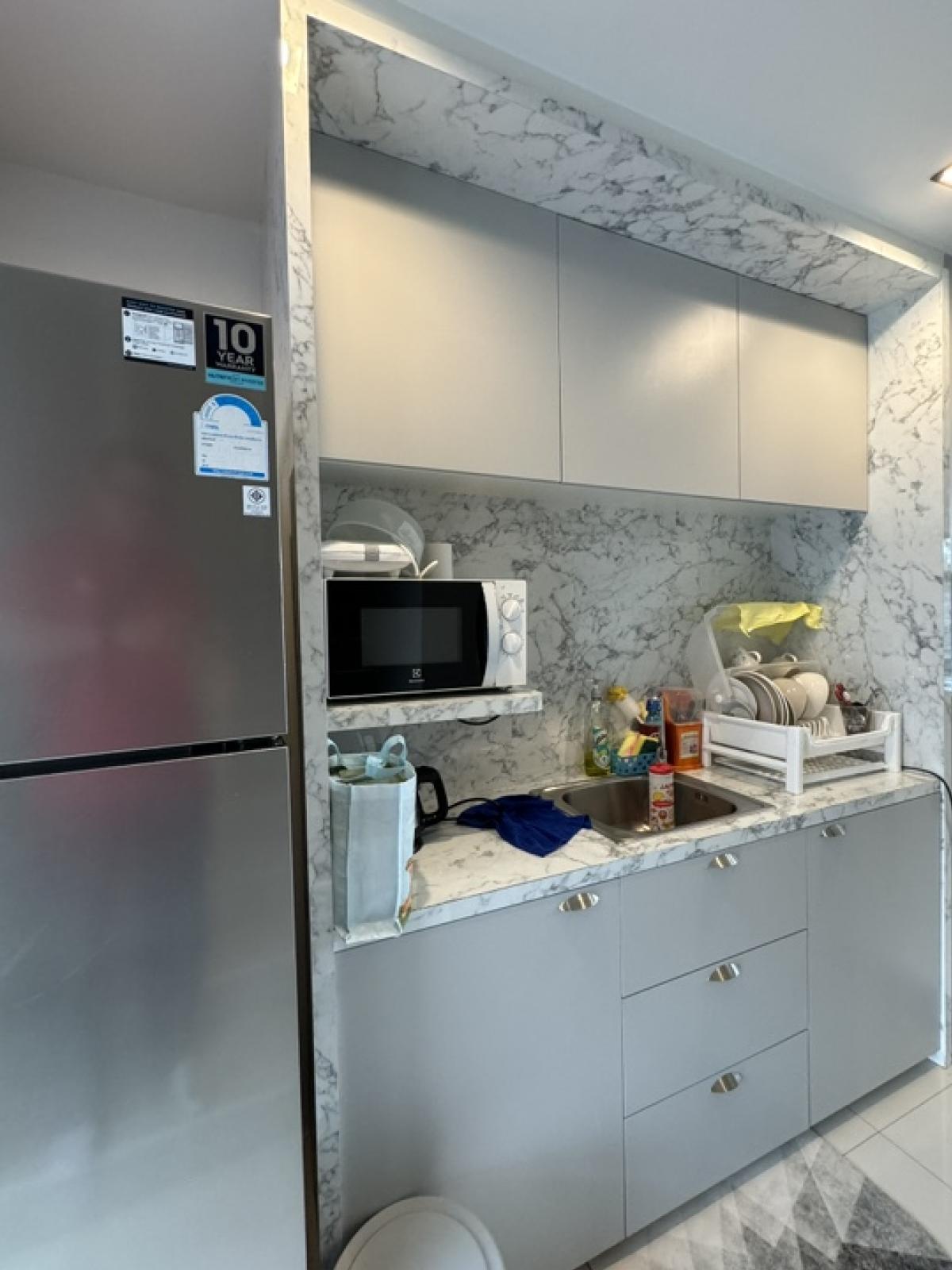 ขายโฮมออฟฟิศพระราม 9 เพชรบุรีตัดใหม่ RCA : อาคารสำนักงาน Altitude Prove - Rama 9 Home Office (อัลติจูด พรูพ - พระราม 9) ขนาดที่ดิน 46 ตารางวา 3 ชั้นครึ่ง  พื้นที่ใช้สอย 427 ตารางเมตร