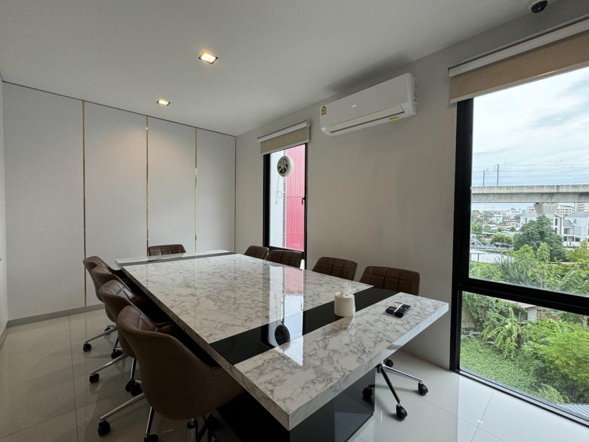 ขายโฮมออฟฟิศพระราม 9 เพชรบุรีตัดใหม่ RCA : อาคารสำนักงาน Altitude Prove - Rama 9 Home Office (อัลติจูด พรูพ - พระราม 9) ขนาดที่ดิน 46 ตารางวา 3 ชั้นครึ่ง  พื้นที่ใช้สอย 427 ตารางเมตร