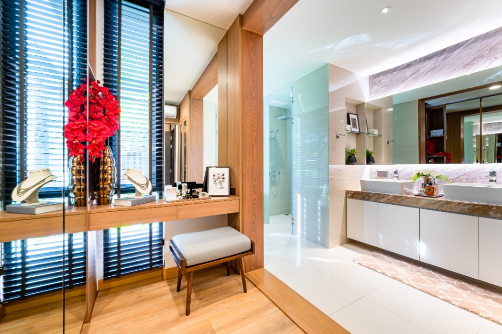 For SaleCondoOnnut, Udomsuk : 📣 For sale: Park Court PARK COURT SKV 77 🔥 Special Price 39.9 MB* 🔥 Call. 093-616-4456 (Sales Department)