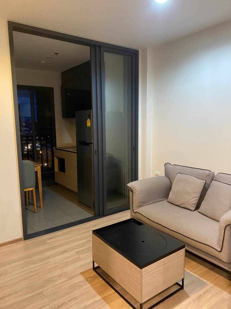 ให้เช่าคอนโดพระราม 9 เพชรบุรีตัดใหม่ RCA : Hot price for rent The Base Garden Rama 9 ห้องแต่งสวย ราคาถูกที่สุด 🔥🔥