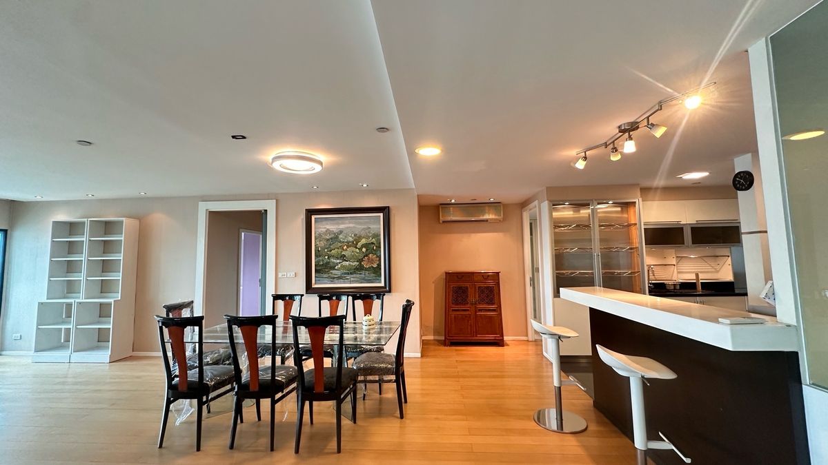 ขายคอนโดสาทร นราธิวาส : 💎 “แผ่นดินไหวก็เอาอยู่!” Sathorn Garden Condo ชั้น 37 วิวพาโนราม่า 3 ด้าน 💎  ที่สุดของคอนโดหรู ใจกลางสาทร ในราคาที่คุ้มที่สุดในโครงการ!