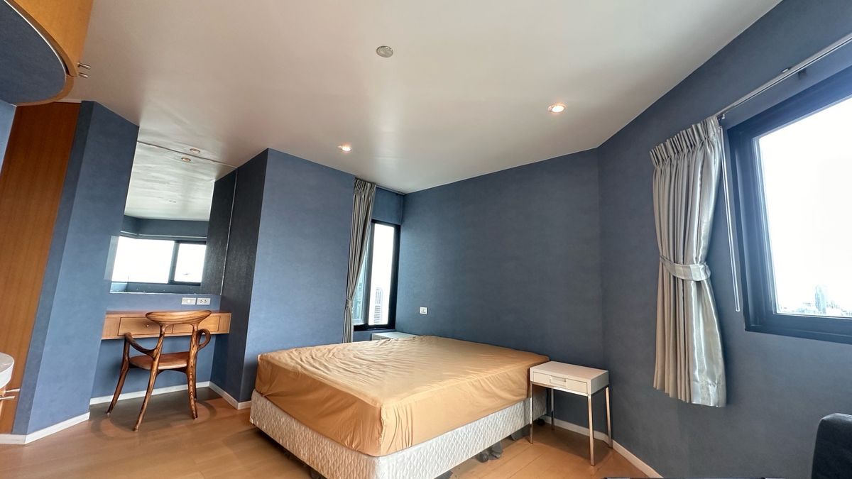 ขายคอนโดสาทร นราธิวาส : 💎 “แผ่นดินไหวก็เอาอยู่!” Sathorn Garden Condo ชั้น 37 วิวพาโนราม่า 3 ด้าน 💎  ที่สุดของคอนโดหรู ใจกลางสาทร ในราคาที่คุ้มที่สุดในโครงการ!