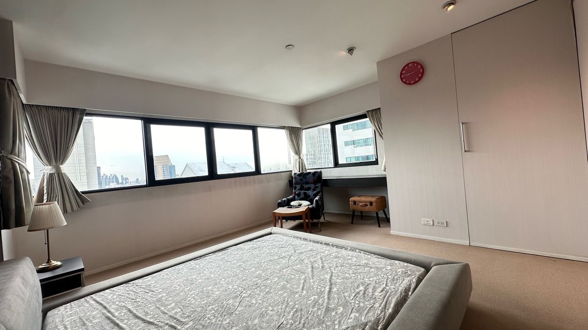 ขายคอนโดสาทร นราธิวาส : 💎 “แผ่นดินไหวก็เอาอยู่!” Sathorn Garden Condo ชั้น 37 วิวพาโนราม่า 3 ด้าน 💎  ที่สุดของคอนโดหรู ใจกลางสาทร ในราคาที่คุ้มที่สุดในโครงการ!