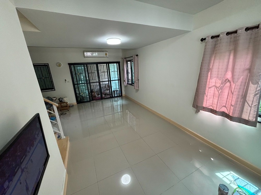 For SaleTownhomePattanakan, Srinakarin : P-2614 Urgent sale! The Connect Suan Luang - On Nut, beautiful house, good location, convenient transportation