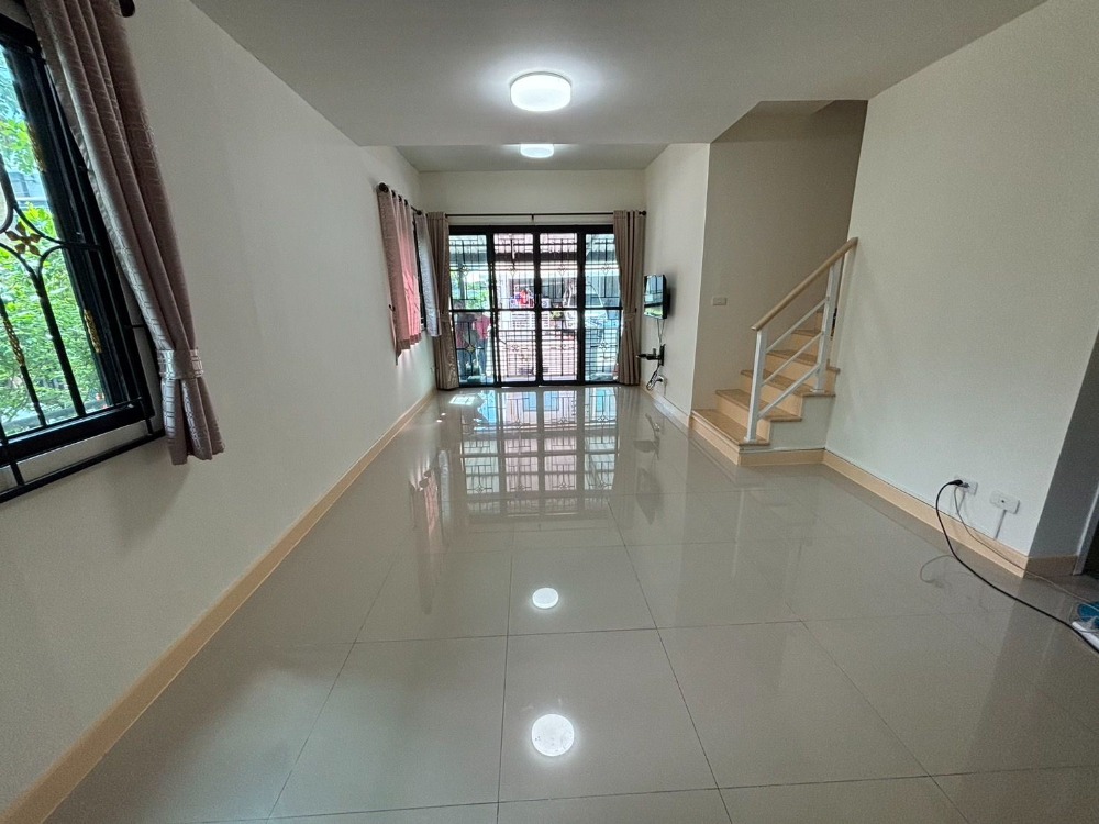 For SaleTownhomePattanakan, Srinakarin : P-2614 Urgent sale! The Connect Suan Luang - On Nut, beautiful house, good location, convenient transportation