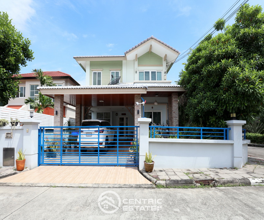 ขายบ้าน : ขายบ้านเดี่ยว 2 ชั้น เนื้อที่ 76.7 ตารางวา บ้านหลังมุม ทำเลดี เฟอร์ครบพร้อมเข้าอยู่ หมู่บ้านคาซ่า วิลล์ วัชรพล (Casa Ville Watcharapon) สายไหม กรุงเทพฯ