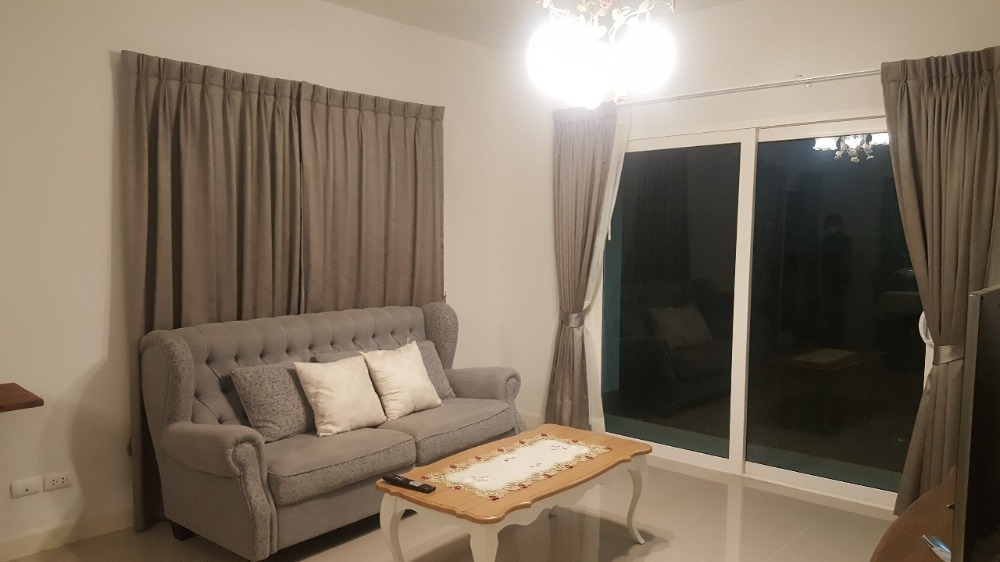 For RentHousePathum Thani,Rangsit, Thammasat : Single house for living, good environment, good neighbors, with a house area