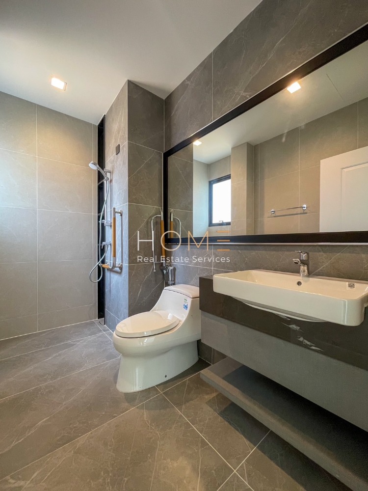 ให้เช่าบ้านเกษตร นวมินทร์ ลาดปลาเค้า : บ้านเดี่ยว แกรนด์ บางกอก บูเลอวาร์ด รามอินทรา - เกษตรนวมินทร์ / 5 ห้องนอน (ให้เช่า), Grand Bangkok Boulevard Ramintra - Kaset Nawamin / Detached House 5 Bedrooms (FOR RENT) AA446