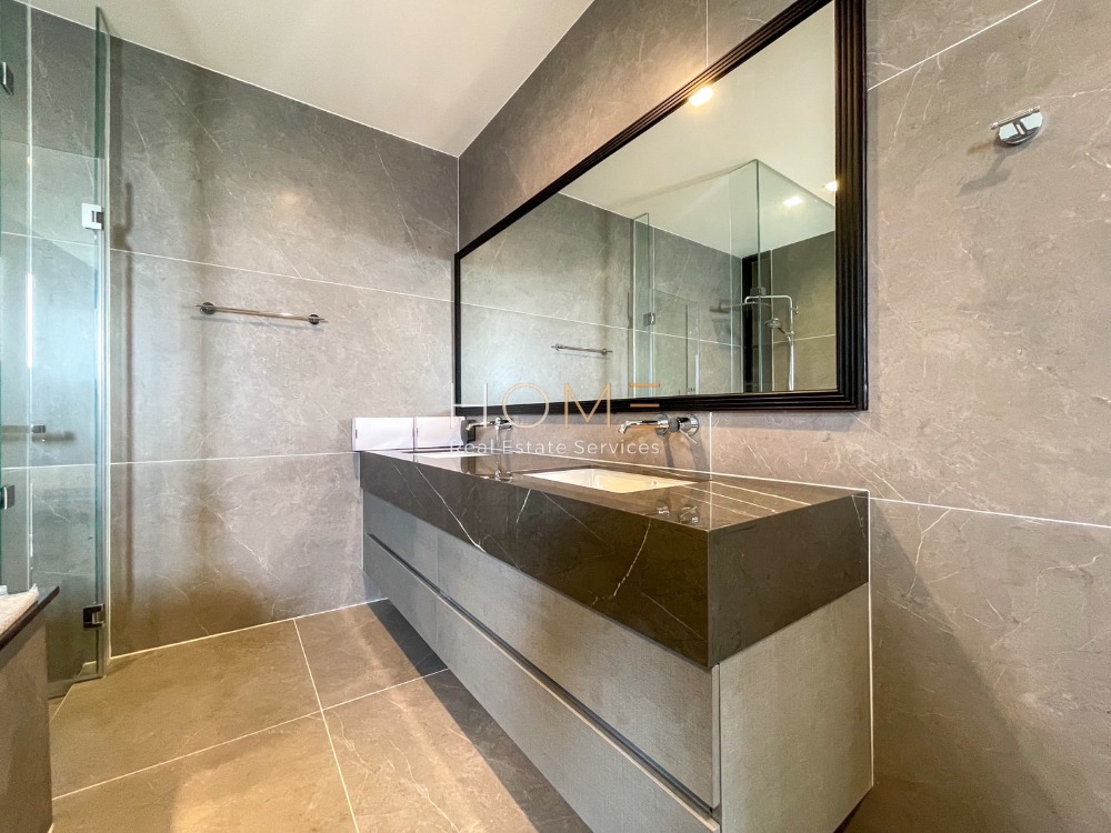 ให้เช่าบ้านเกษตร นวมินทร์ ลาดปลาเค้า : บ้านเดี่ยว แกรนด์ บางกอก บูเลอวาร์ด รามอินทรา - เกษตรนวมินทร์ / 5 ห้องนอน (ให้เช่า), Grand Bangkok Boulevard Ramintra - Kaset Nawamin / Detached House 5 Bedrooms (FOR RENT) AA446