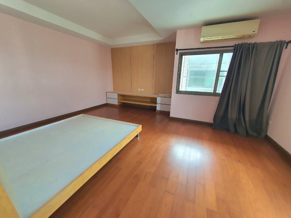 ขายทาวน์โฮมแจ้งวัฒนะ เมืองทอง : ขายทาวโฮม 3 ชั้น หมู่บ้านภัทรโมทาวน์ 37 ตรว หลังมุม PIM ปากเกร็ด เซ็นทรัล แจ้งวัฒนะ MRTสีชมพู