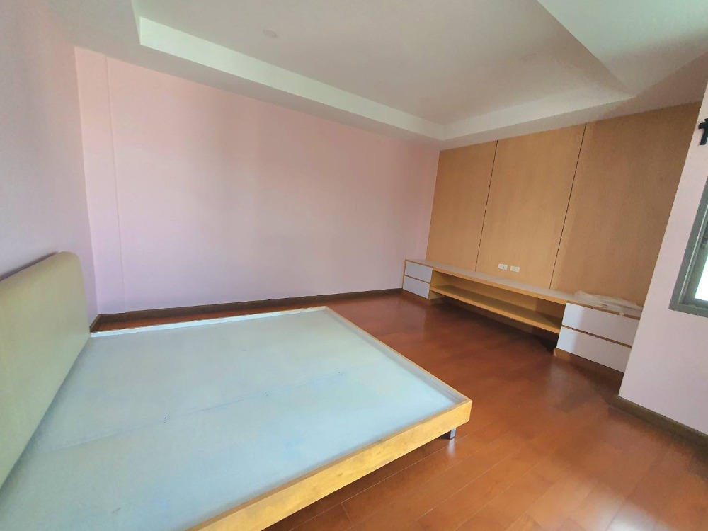 ขายทาวน์โฮมแจ้งวัฒนะ เมืองทอง : ขายทาวโฮม 3 ชั้น หมู่บ้านภัทรโมทาวน์ 37 ตรว หลังมุม PIM ปากเกร็ด เซ็นทรัล แจ้งวัฒนะ MRTสีชมพู